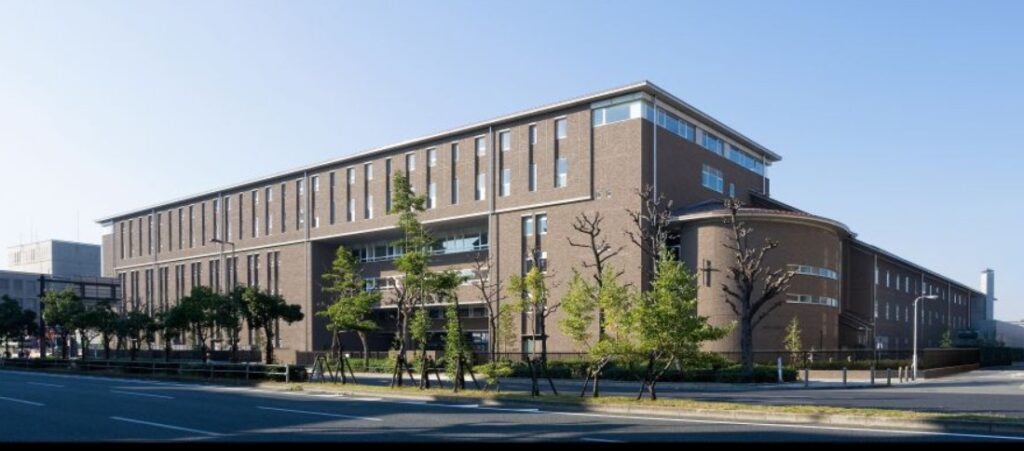 大阪星光学院高校の校舎