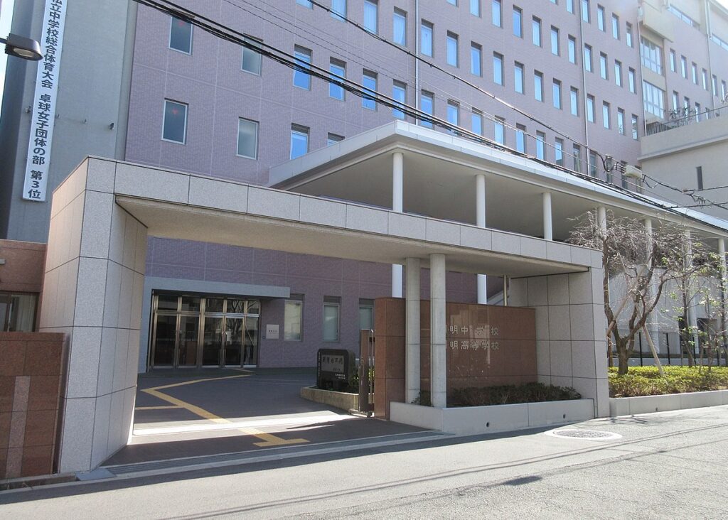 開明高校の校舎